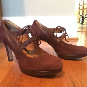 Clark’s Mary Jane Heels